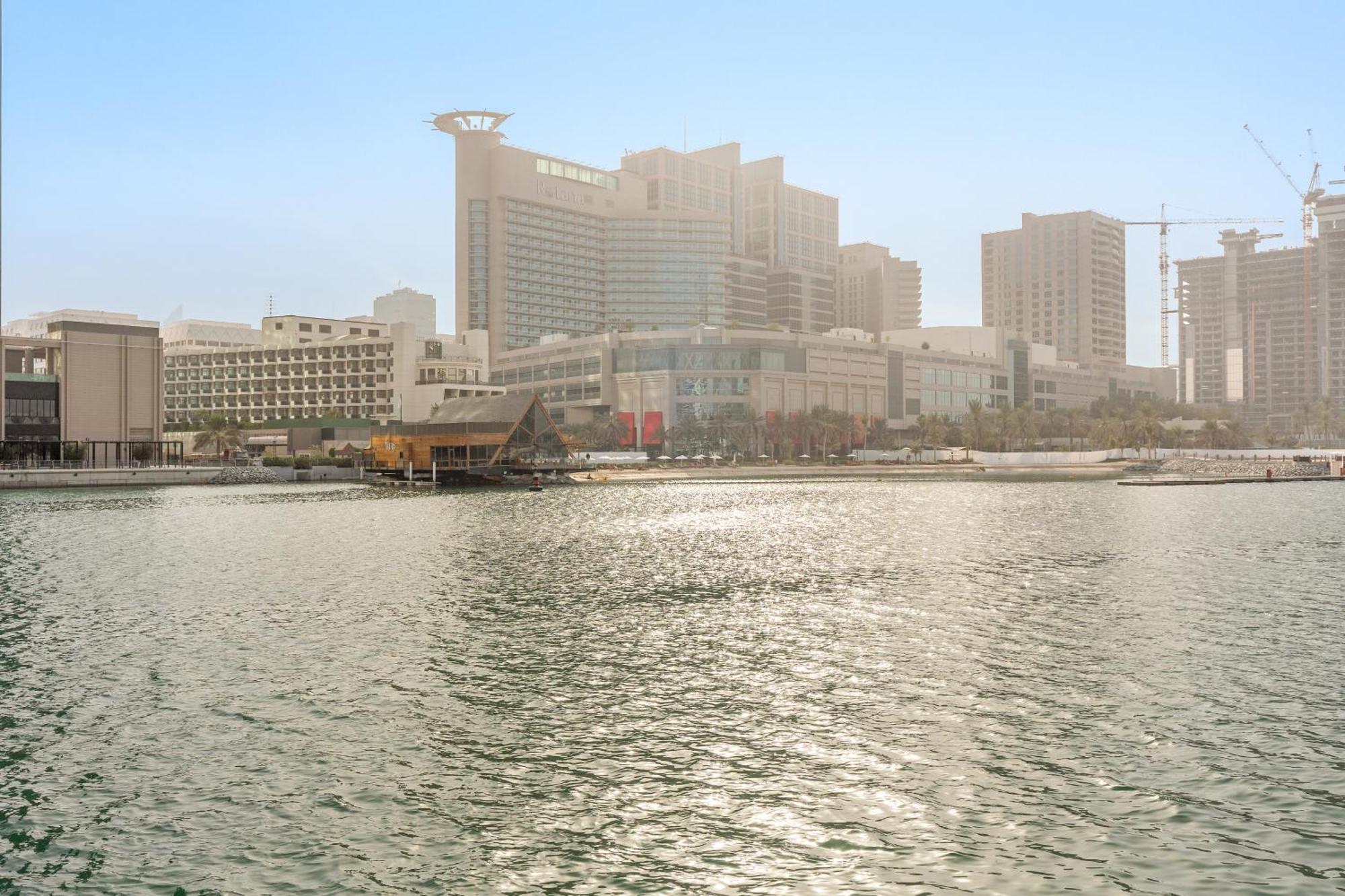 Appartamento Lakeside Luxury Living In Al Maryah Island *
